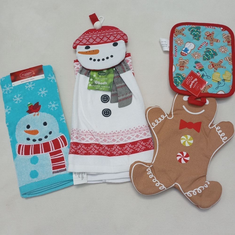 NWT Kohl's Holiday Set of Kitchen Towels, Bath Towel, Oven Mitt and Pot Holder